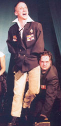 В. Демчог в  роли Безрукого Пилота и А. Чуманов, спектакль "Оркестр", 2001г.